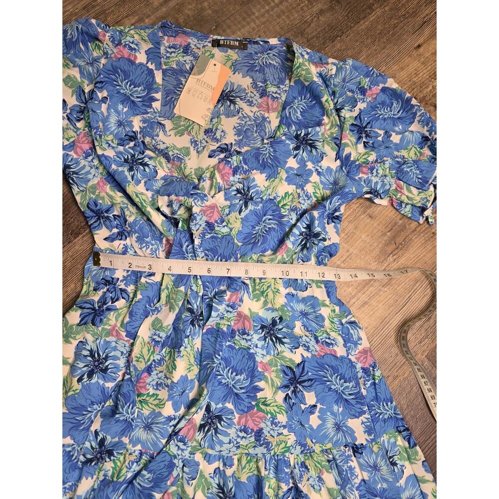 BTFBM Womens Dress Small Blue Floral V-Neck Short Sleeve Tiered Maxi NWT - Picture 3 of 7